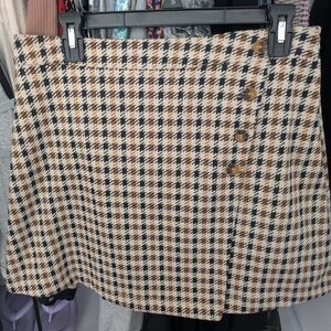 *Stylish Houndstooth Skirt - Black and Brown